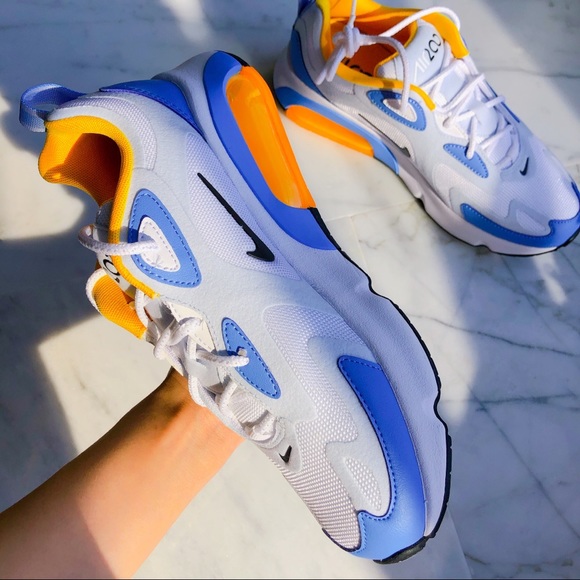 Air max 200 (Super comfy) - Picture 3 of 8